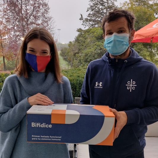 Bifidice y deportistas de Universidad Católica